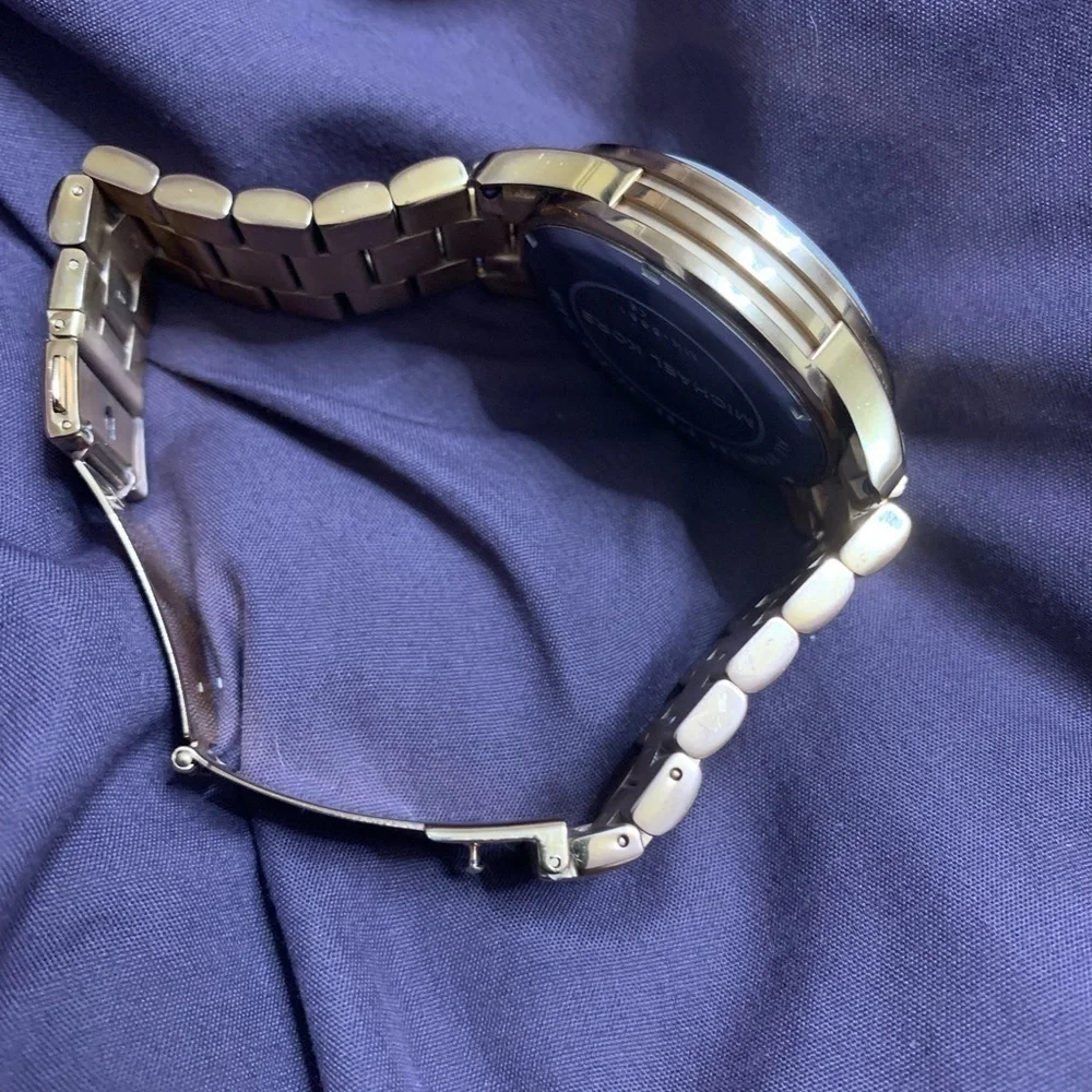 Michael Kors Rose Gold Watch MK5661 -- small wrist links removed